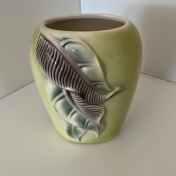 Royal Copley Other - Vintage Royal Copley, MCM chartreuse vase with leaf detail. Excellent condition!